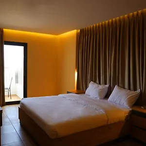 The Palm فندق العقبة