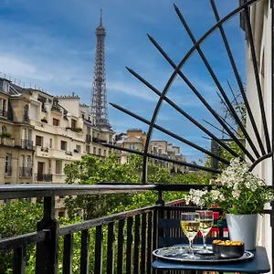 Hotel Le Cercle Tour Eiffel, Paris