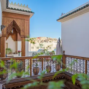Dar Essoaoude - Nejjarine Riad Fez