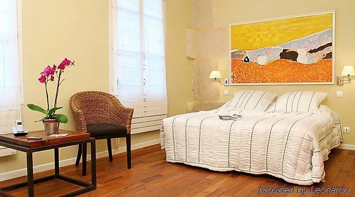 Hotel Tingis Париж